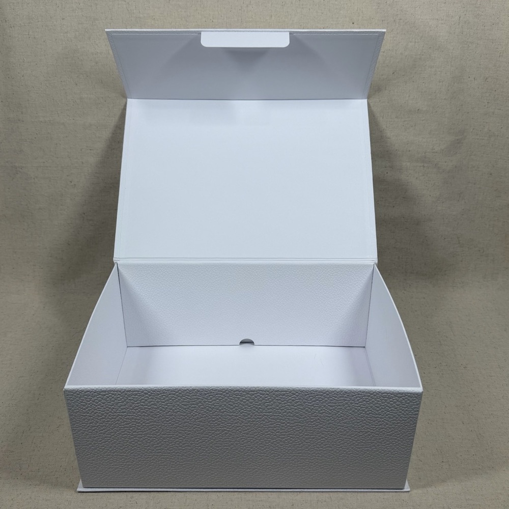 Dior Large Box - Picture 2 of 5